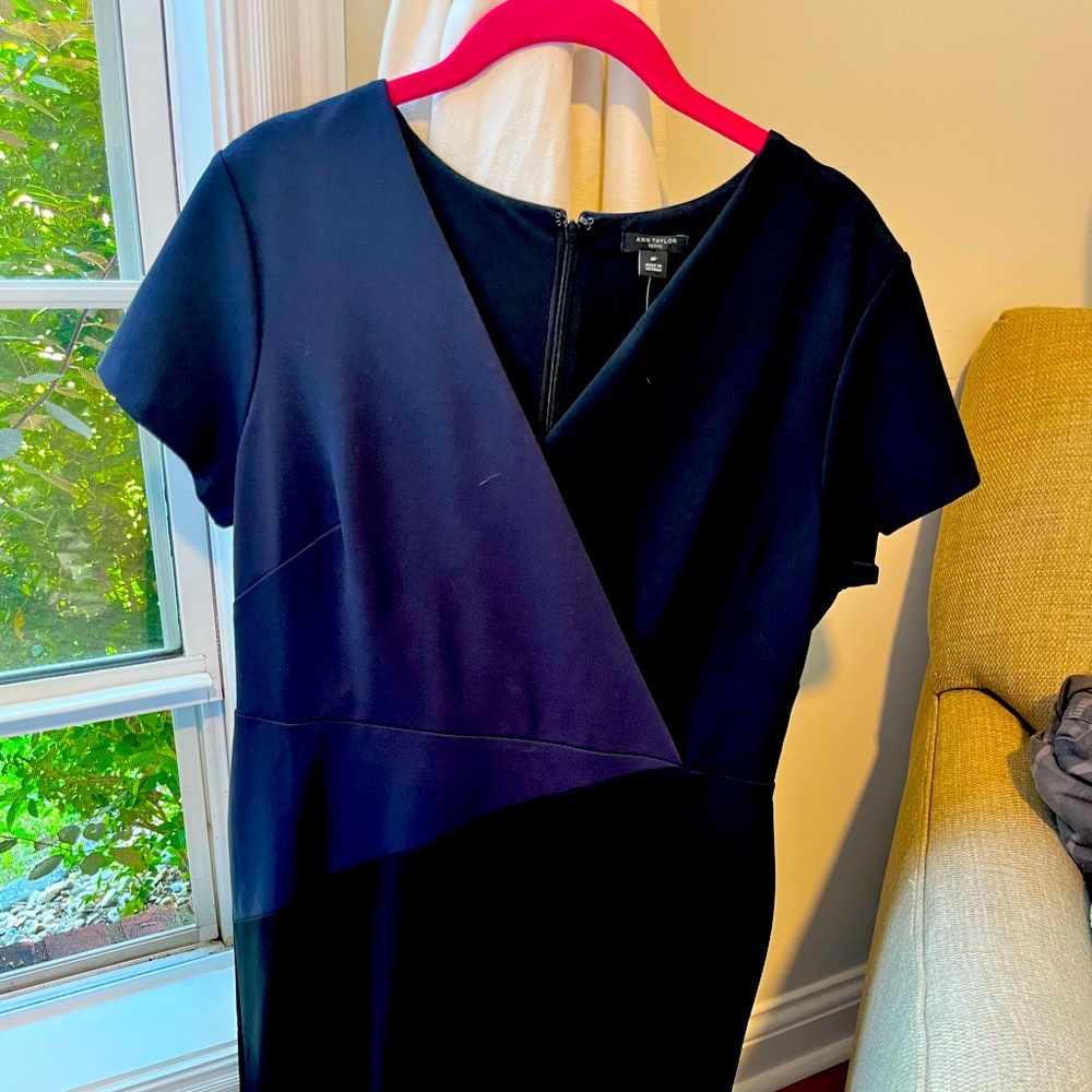 Ann Taylor 8P color block dress dk purple/black NWT
